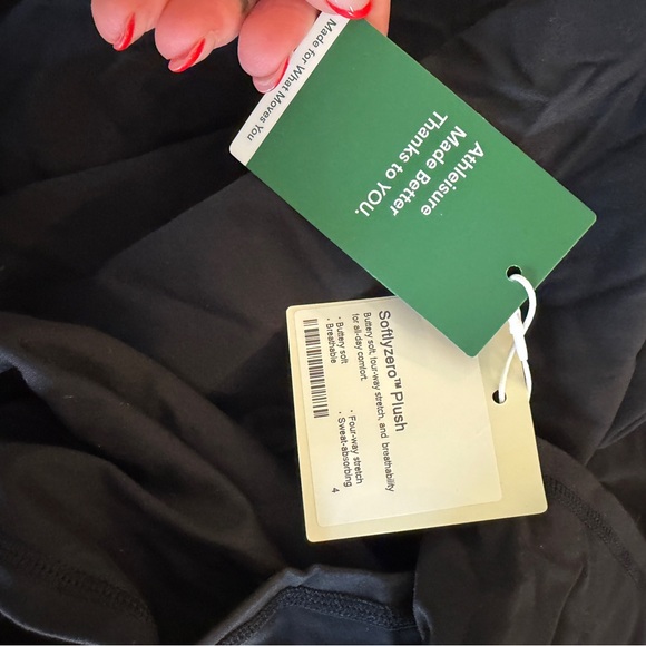 Brand new - HALARA crisscross black mini - Picture 14 of 14